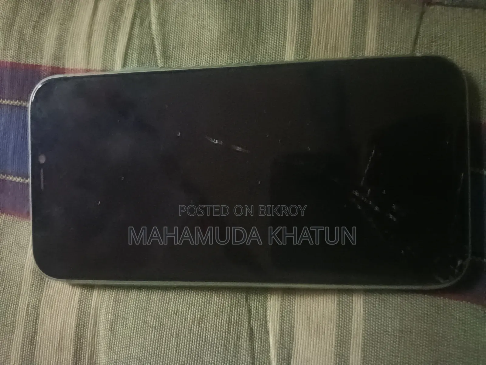 অ্যাপল আইফোন ১১ ৬৪ জিবি হোয়াইট
