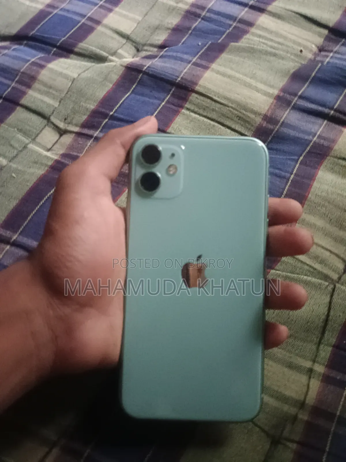 অ্যাপল আইফোন ১১ ৬৪ জিবি হোয়াইট