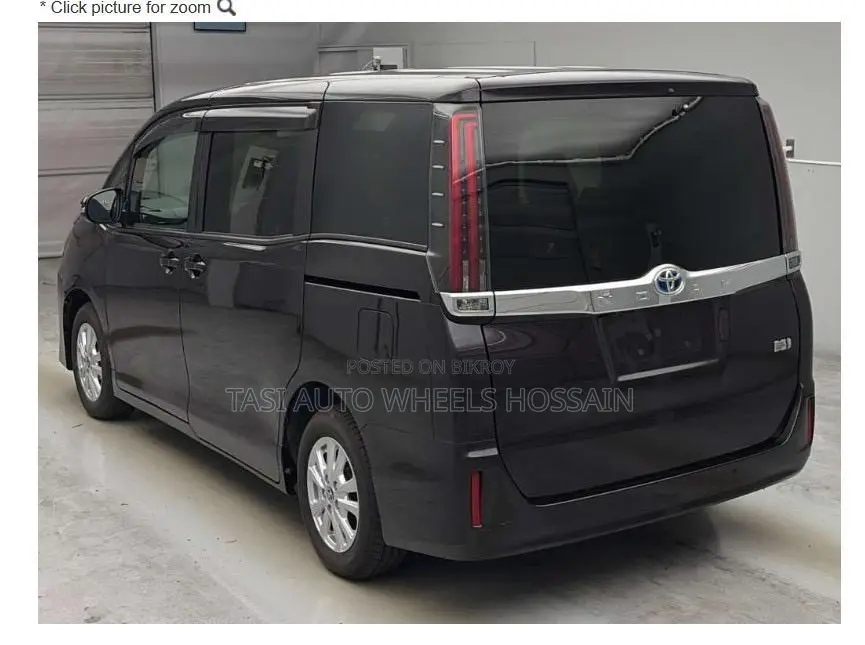Toyota Noah 2021 Black