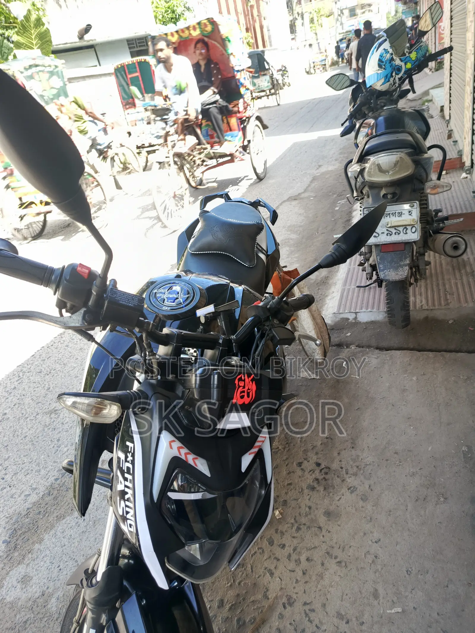 টিভিএস আপাচি আরটিআর ১৬০ ৪ভি ২০২১ ব্ল্যাক