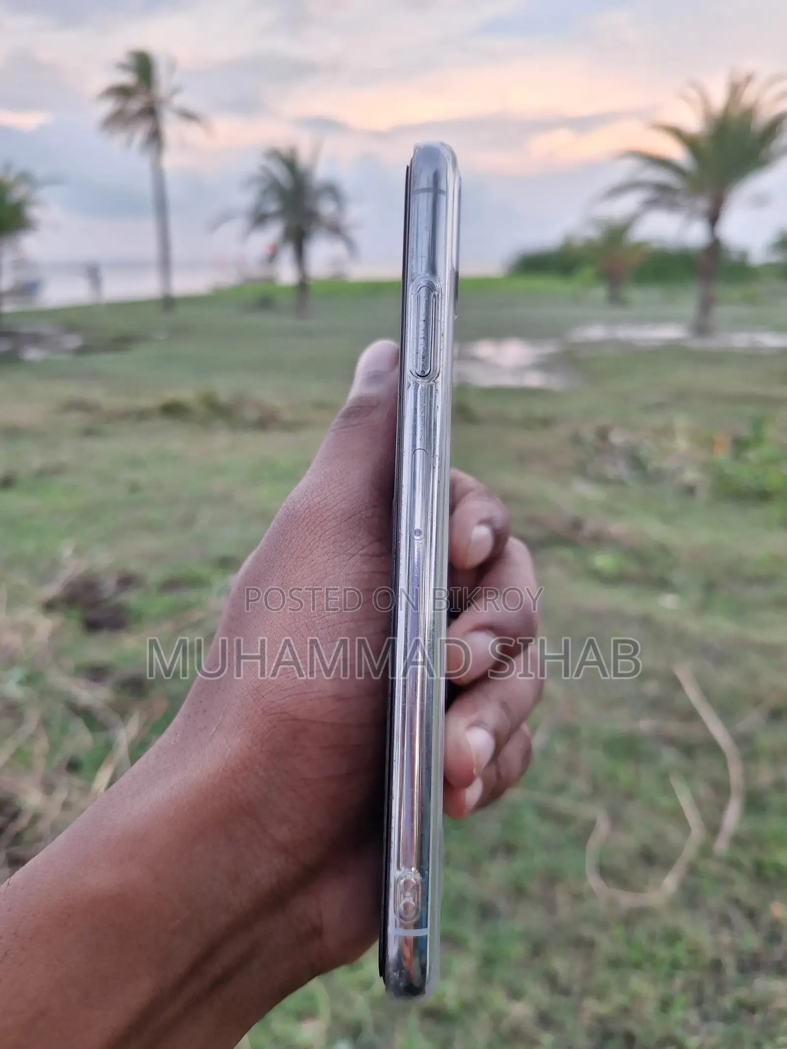 অ্যাপল আইফোন এক্সএস ম্যাক্স ২৫৬ জিবি সাদা