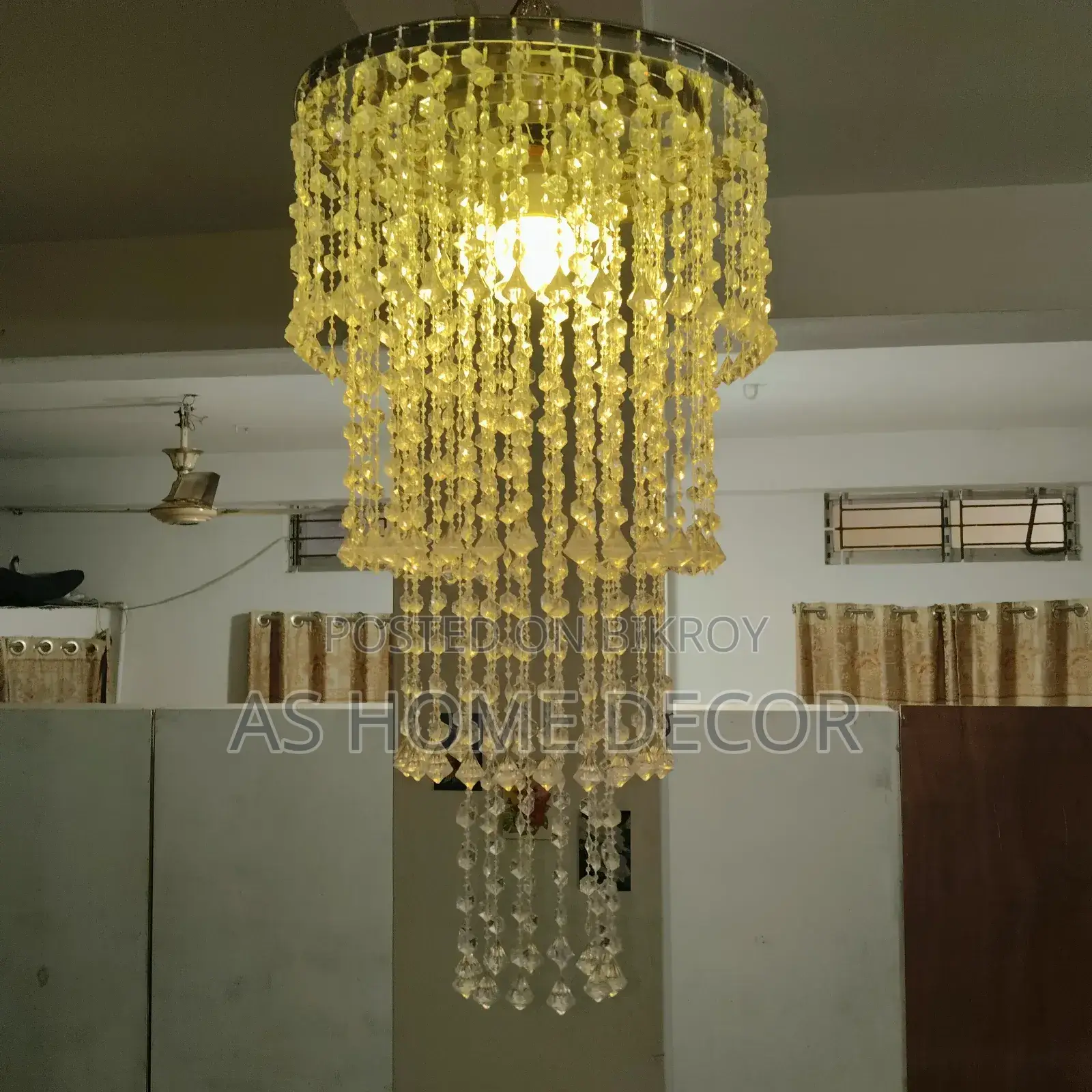 সুন্দর স্টাইলিশ ঝাড়বাতি লাইট – আধুনিক ডিজাইন