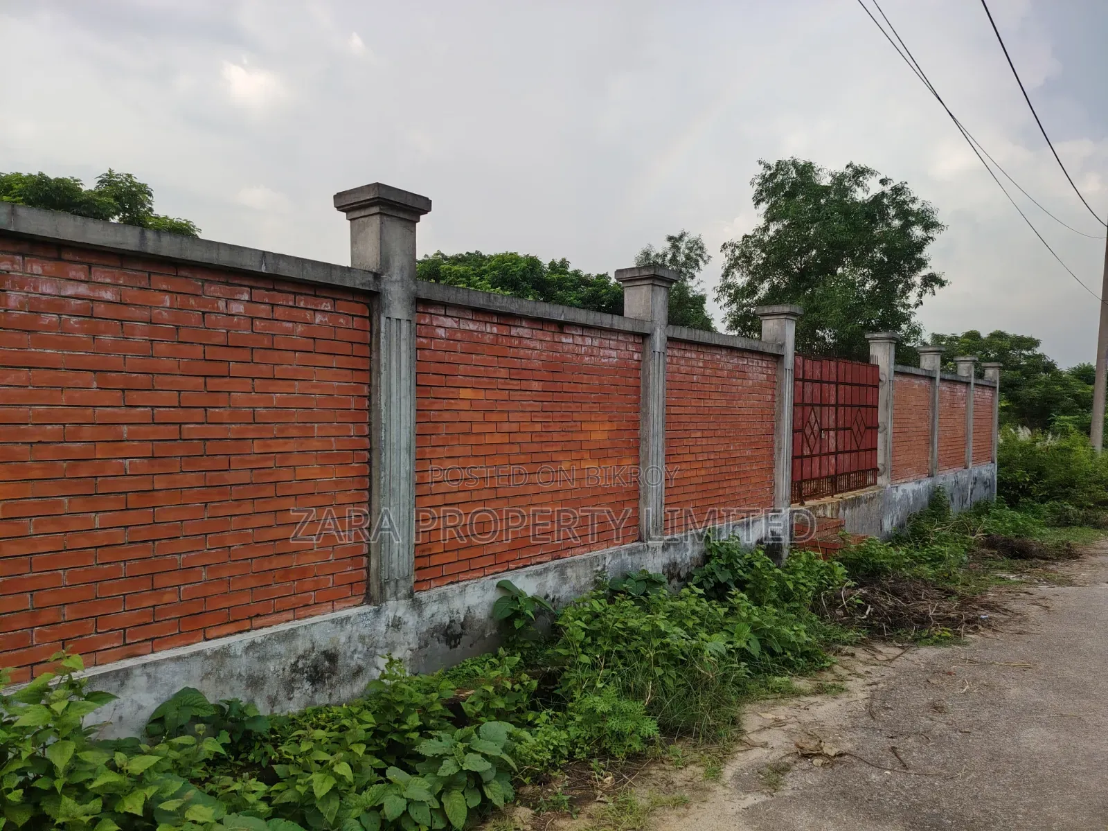 South Facing 3 Katha Plot in Sector 13