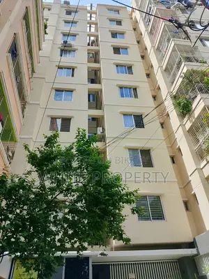 মোহাম্মদপুরে হোয়াইট প্রপার্টিতে ৩ বেডরুমের অ্যাপার্টমেন্ট বিক্রয়