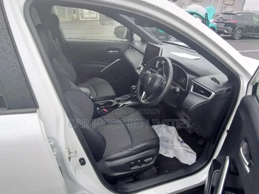 Toyota Corolla Cross 2025 Pearl