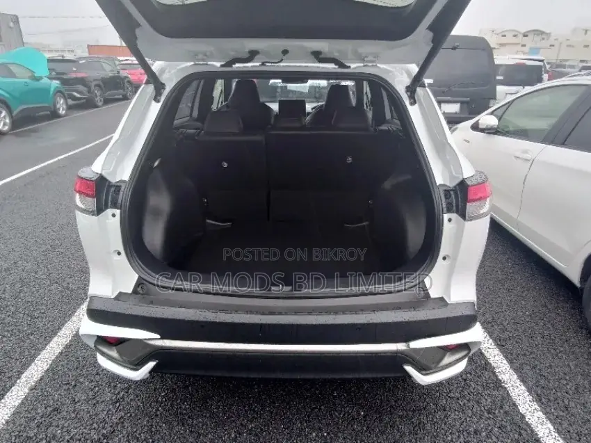 Toyota Corolla Cross 2025 Pearl