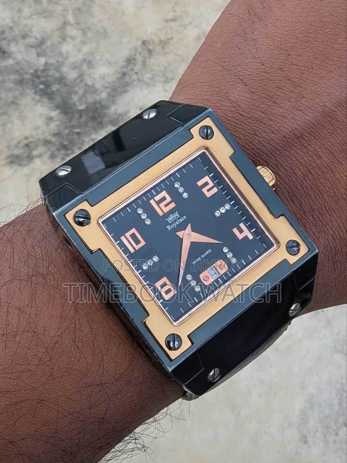 Royalace Premium Square Design Watch L 100% Gold Swiss Machine