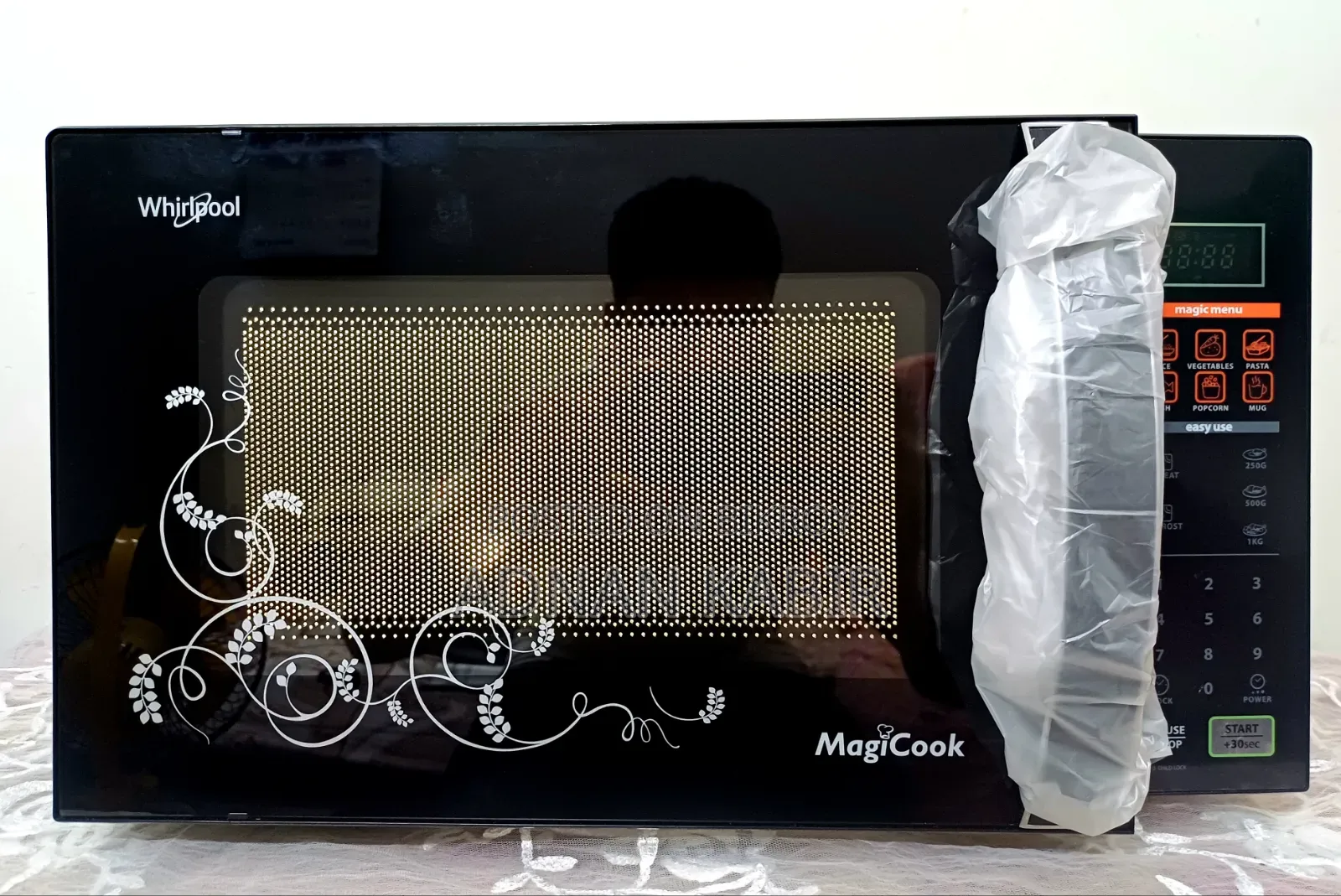Unused | Whirlpool Microwave Oven | Magicook Classic 20L