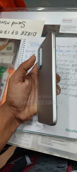 Infinix Hot 70 128 GB