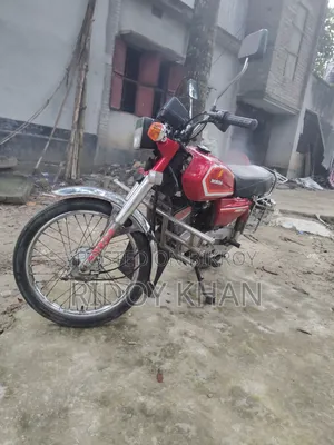 Honda CB 1990 Red