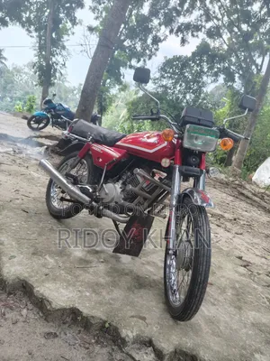 Honda CB 1990 Red