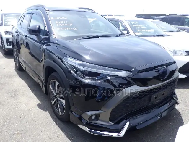 Toyota Corolla Cross 1.8 Hybrid FWD 2022 Black