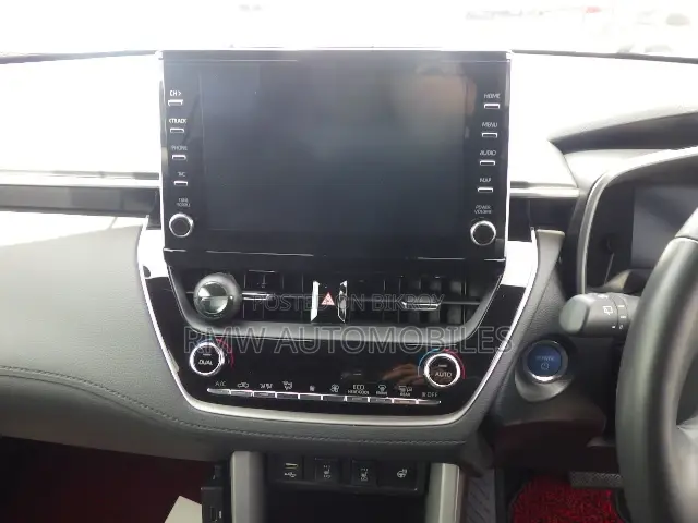 Toyota Corolla Cross 1.8 Hybrid FWD 2022 Black