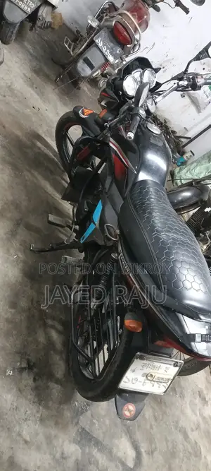 এইচ পাওয়ার যারা-১০০ ২০১৮ কালো