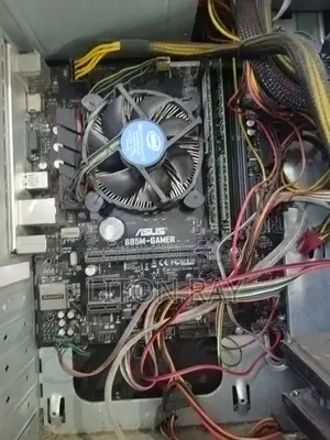 Desktop Computer ASUS TUF Gaming FX10CP 8GB Intel Core I3 HDD+SSD 512GB