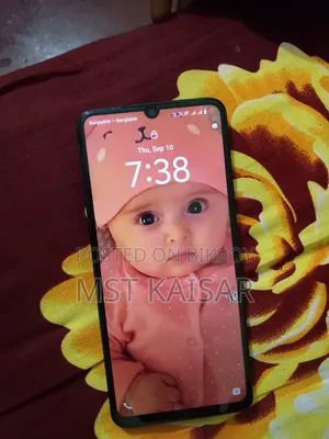 Vivo Y04 128 GB Gray