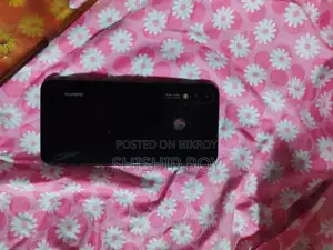 হুয়াওয়ে নোভা ৩আই ১২৮ জিবি ব্ল্যাক