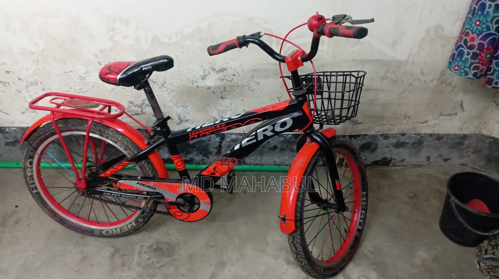 This bicycle will be sold, the bicycle is very good, I have ridden it for only three months