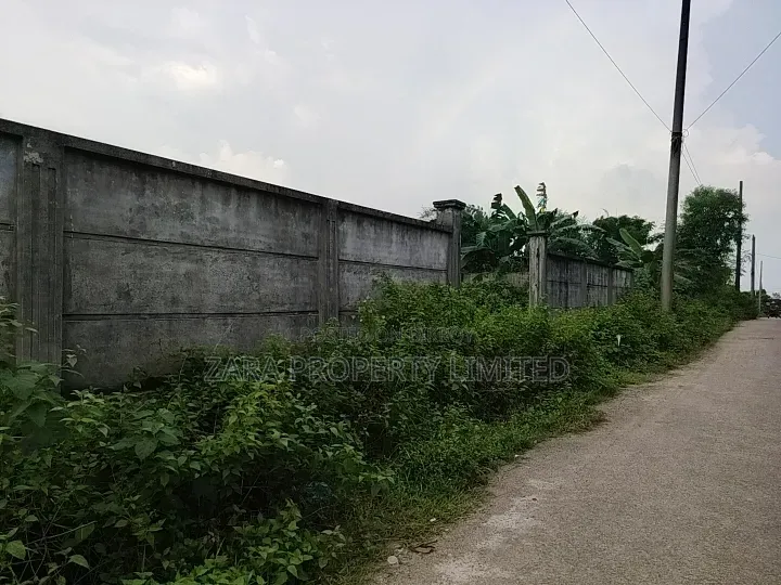 3 katha plot for sale with 30 feet paved road.