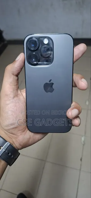 অ্যাপল আইফোন ১৪ প্রো ১২৮ জিবি ব্ল্যাক
