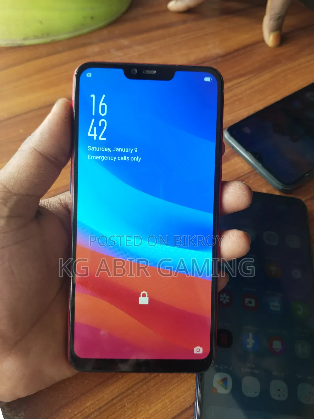 Oppo A3s 32 GB Red