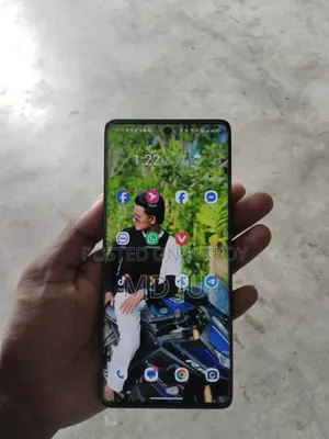Helio 100 256 GB Blue