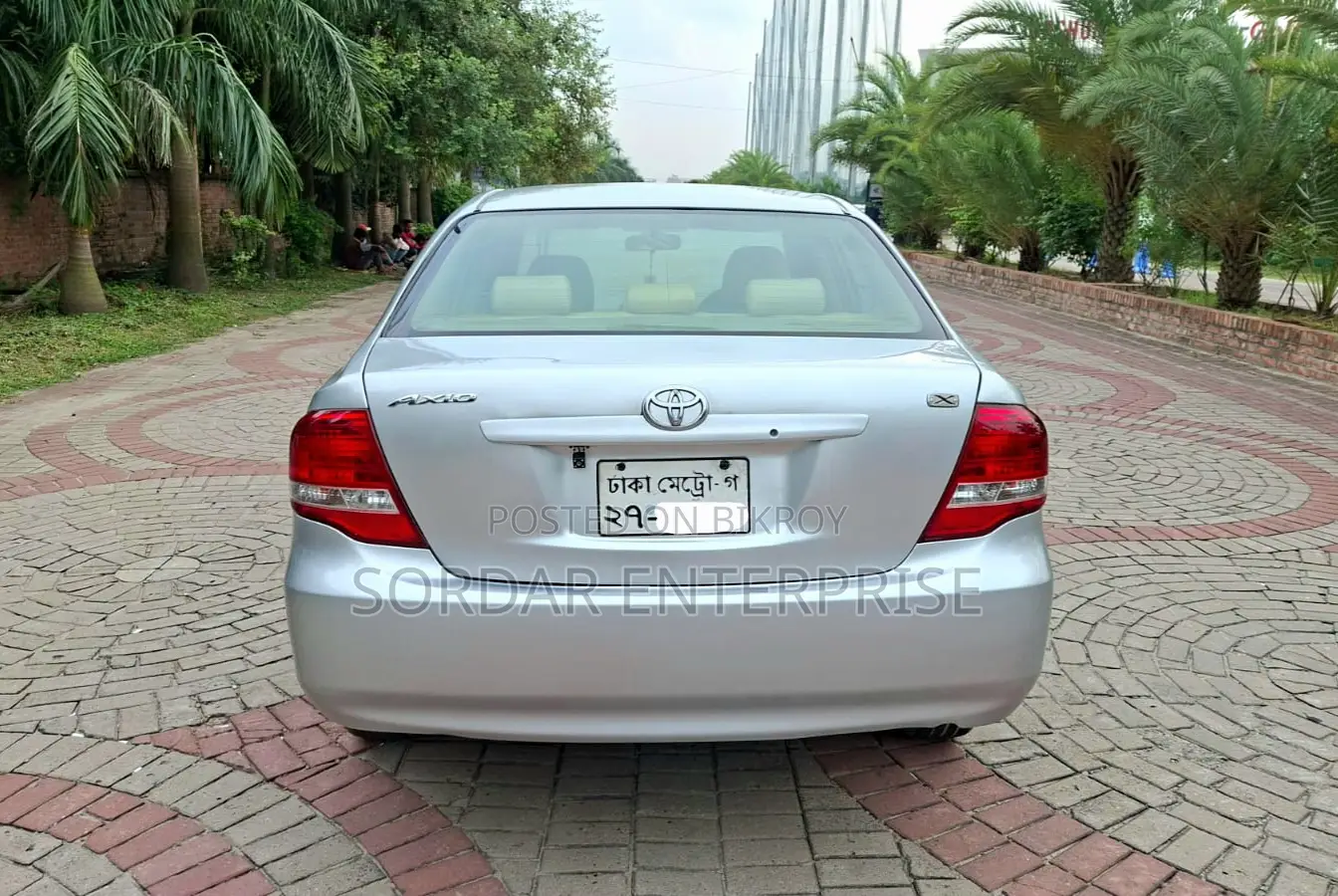 Toyota Axio 2006 Silver