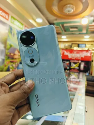 Vivo V40 256 GB Blue