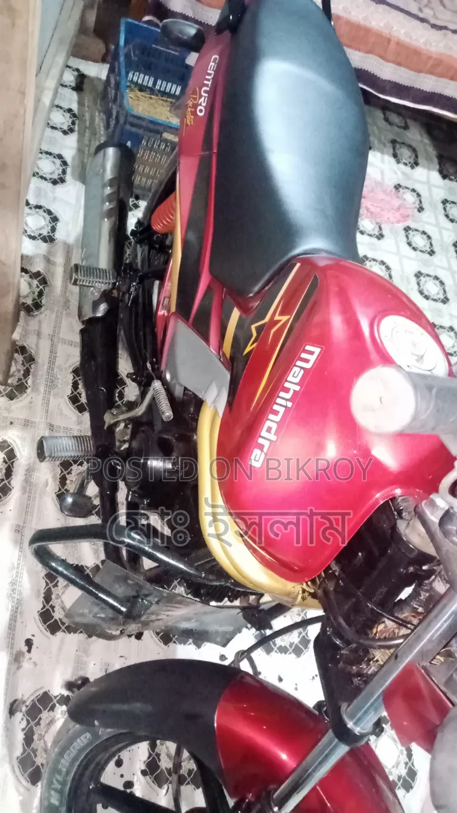 Mahindra Centuro 2018 Red