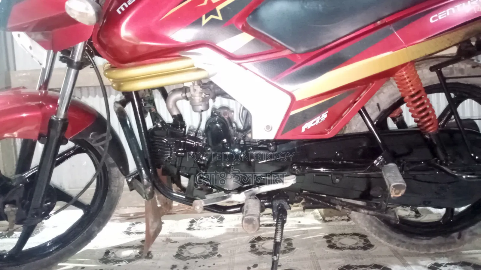 Mahindra Centuro 2018 Red