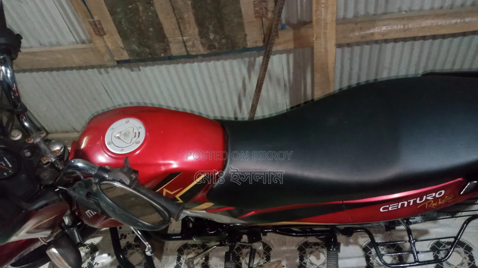 Mahindra Centuro 2018 Red