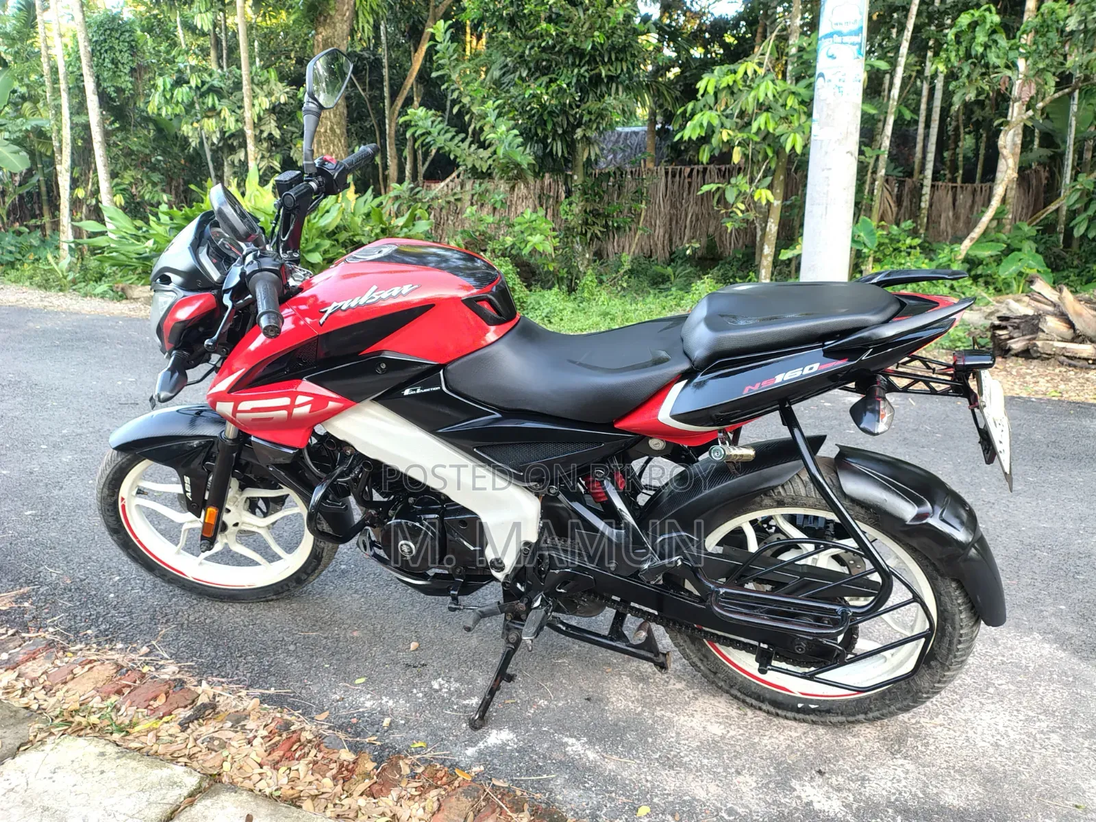 Bajaj Pulsar NS 160 2021 Red