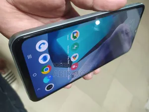Vivo Y18 128 GB Silver