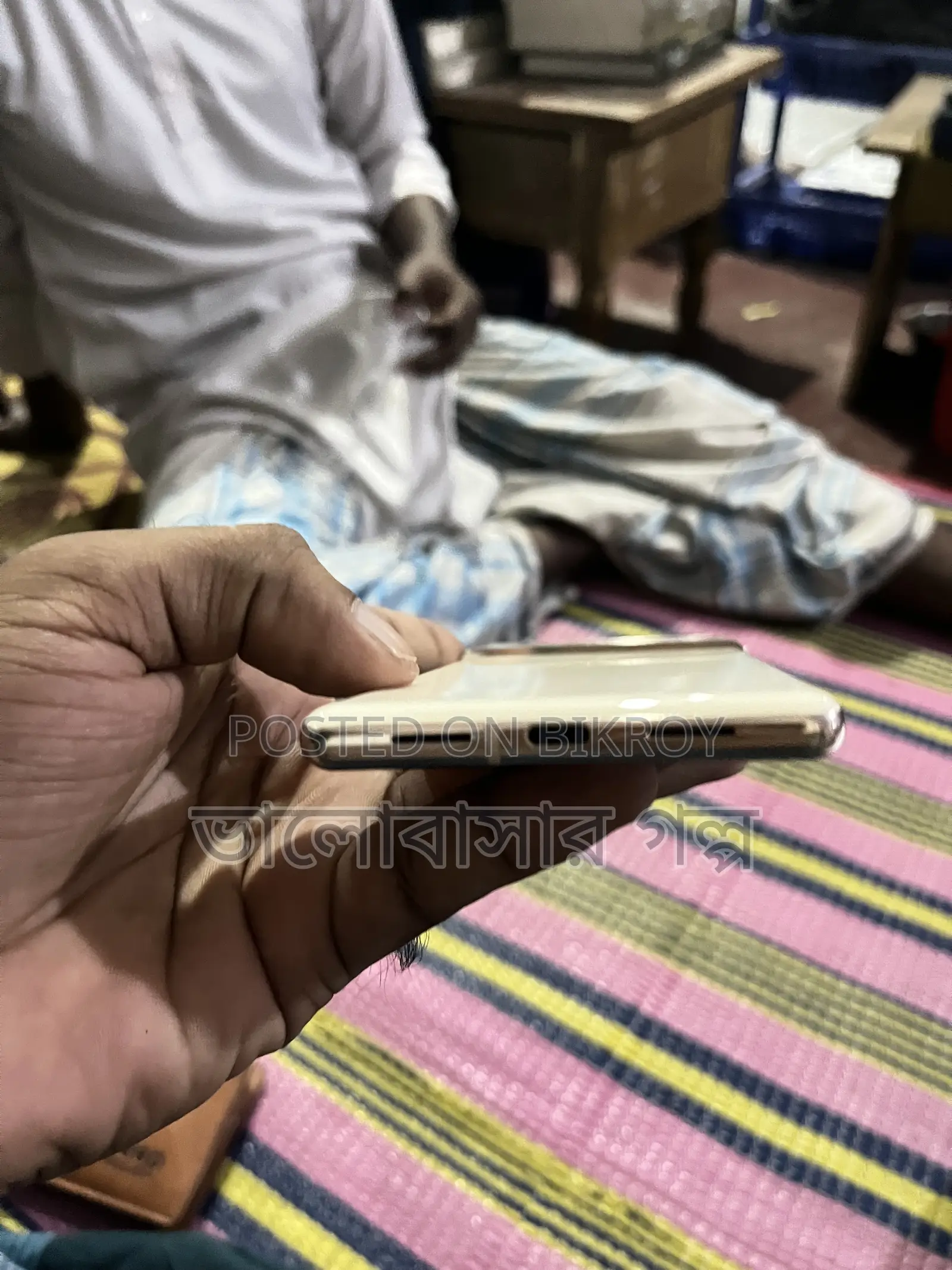 গুগল পিক্সেল ৬ প্রো ১২৮ জিবি হোয়াইট