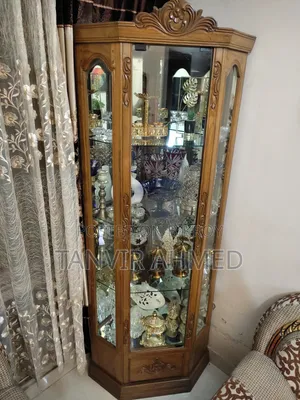 সেগুন কাঠ এর শোকেস