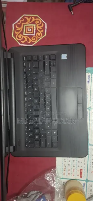 Laptop HP 14z 4GB Intel Core I3 HDD+SSD 1T