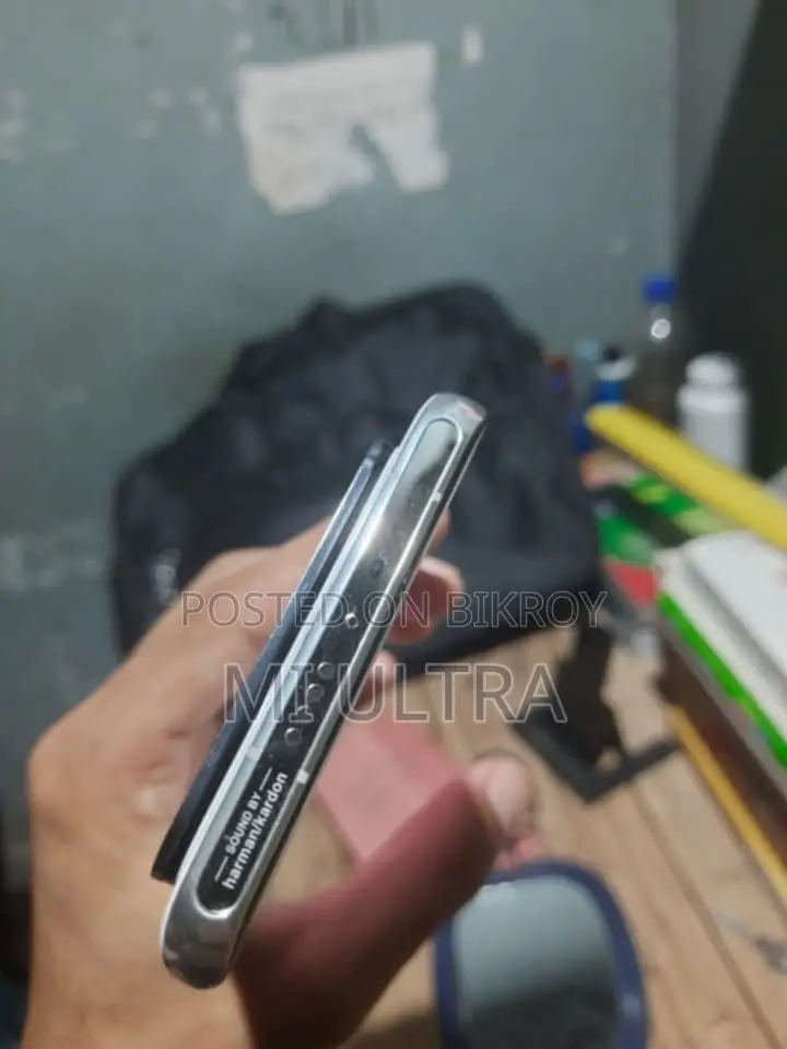শাওমি মি ১১ আল্ট্রা ২৫৬ জিবি সাদা
