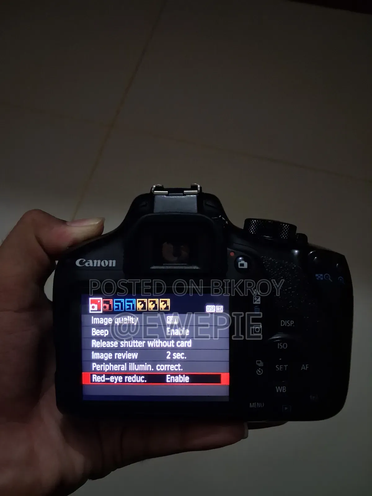 Canon EOS 1300D + 18-55mm Kit Lens