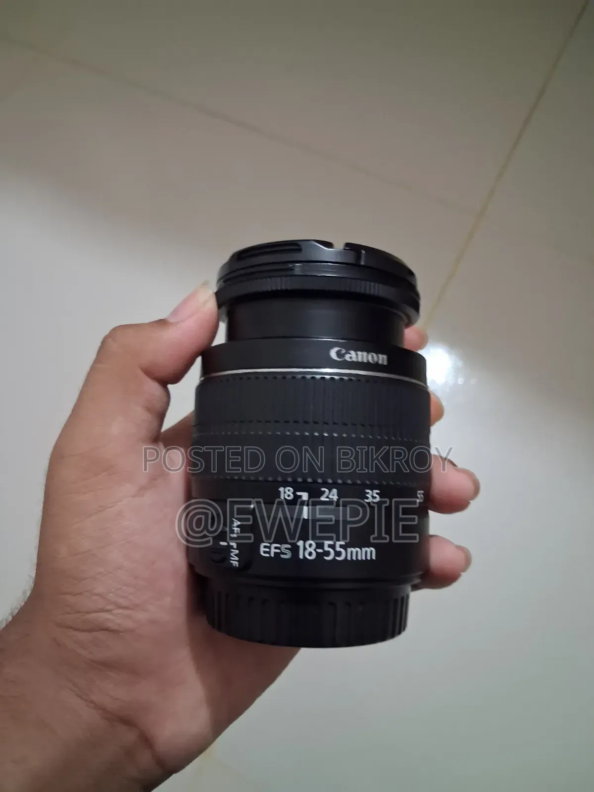 Canon EOS 1300D + 18-55mm Kit Lens