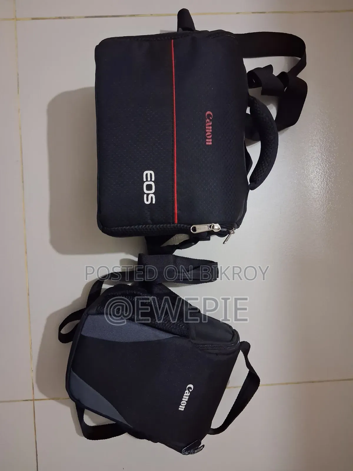 Canon EOS 1300D + 18-55mm Kit Lens