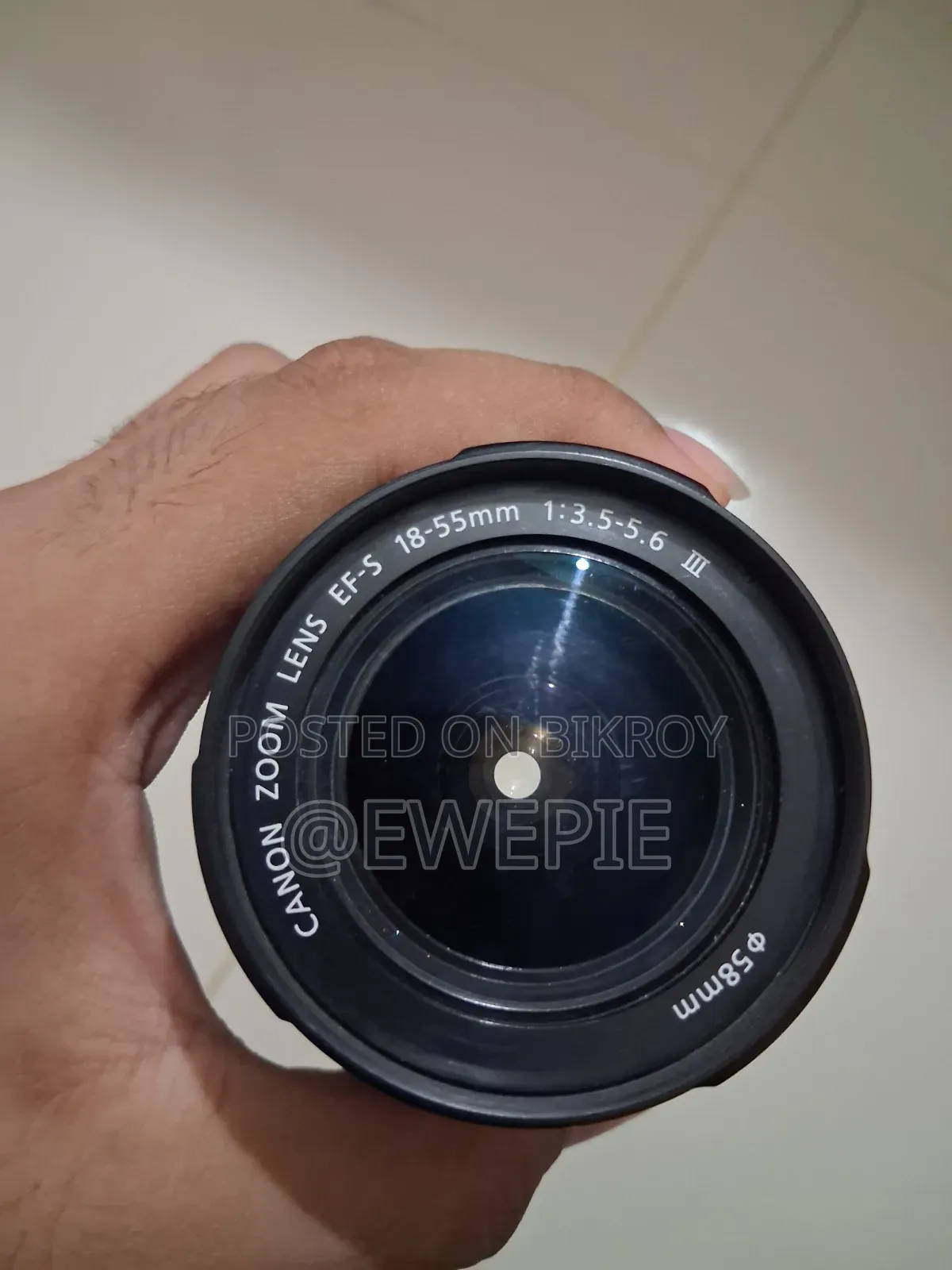 Canon EOS 1300D + 18-55mm Kit Lens
