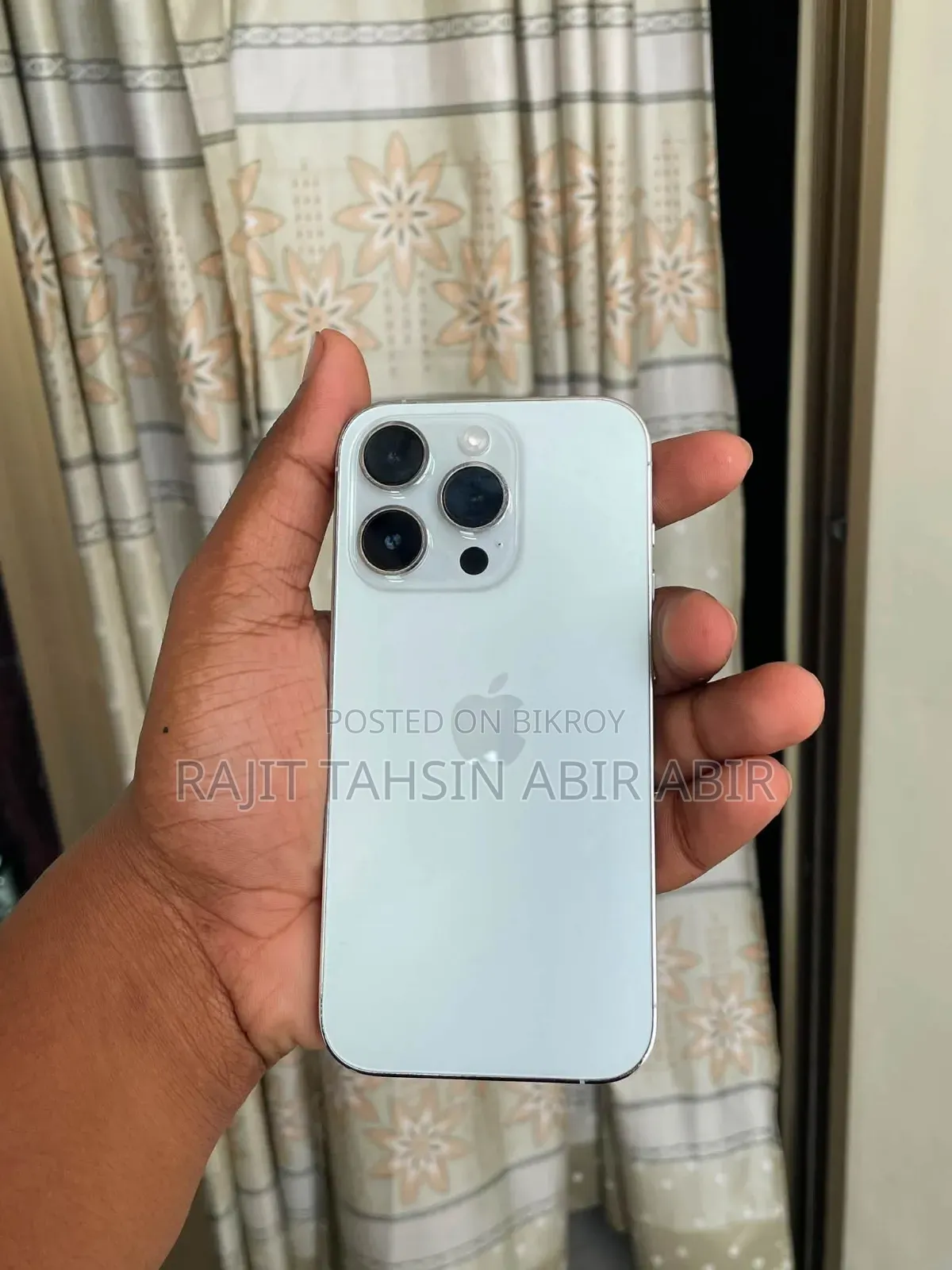 অ্যাপল আইফোন ১৪ প্রো ২৫৬ জিবি গোল্ড