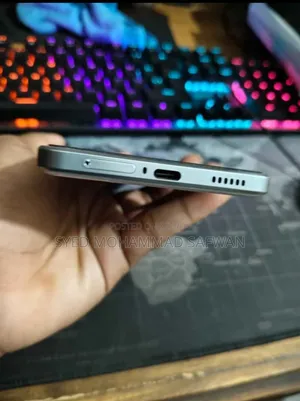 iQOO 256 GB White