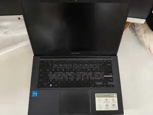 Laptop Asus Vivobook 14 8GB Intel Core i5 HDD+SSD 512GB