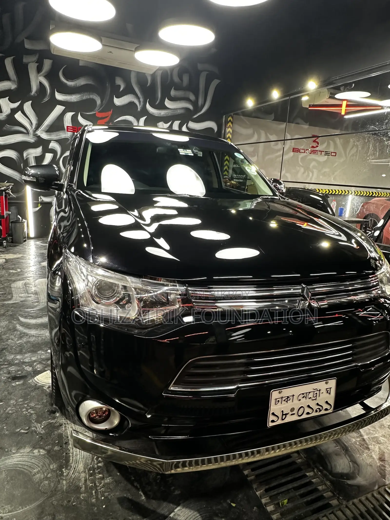 Mitsubishi Outlander 2.0 PHEV AWD 2013 Black