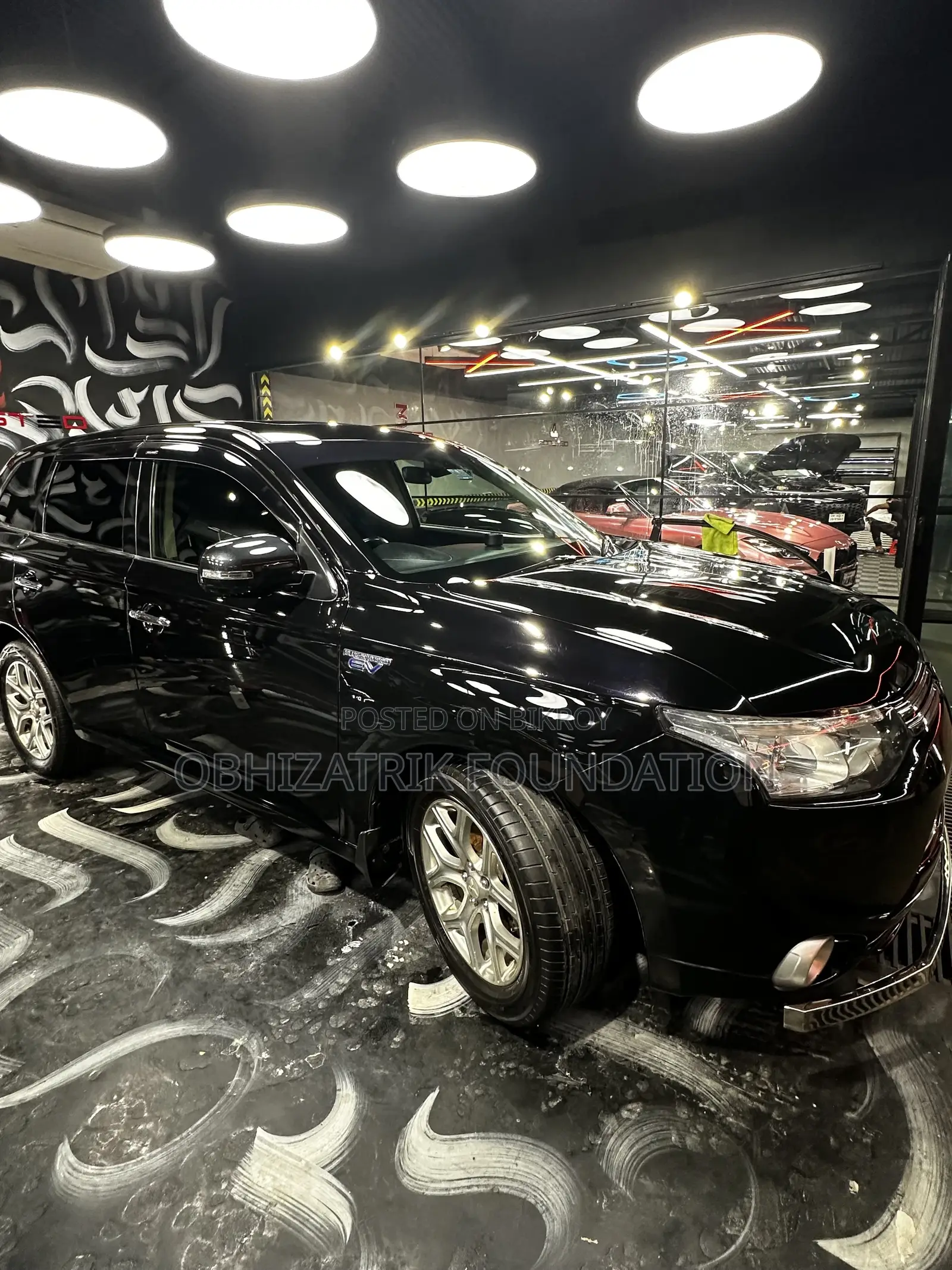 Mitsubishi Outlander 2.0 PHEV AWD 2013 Black