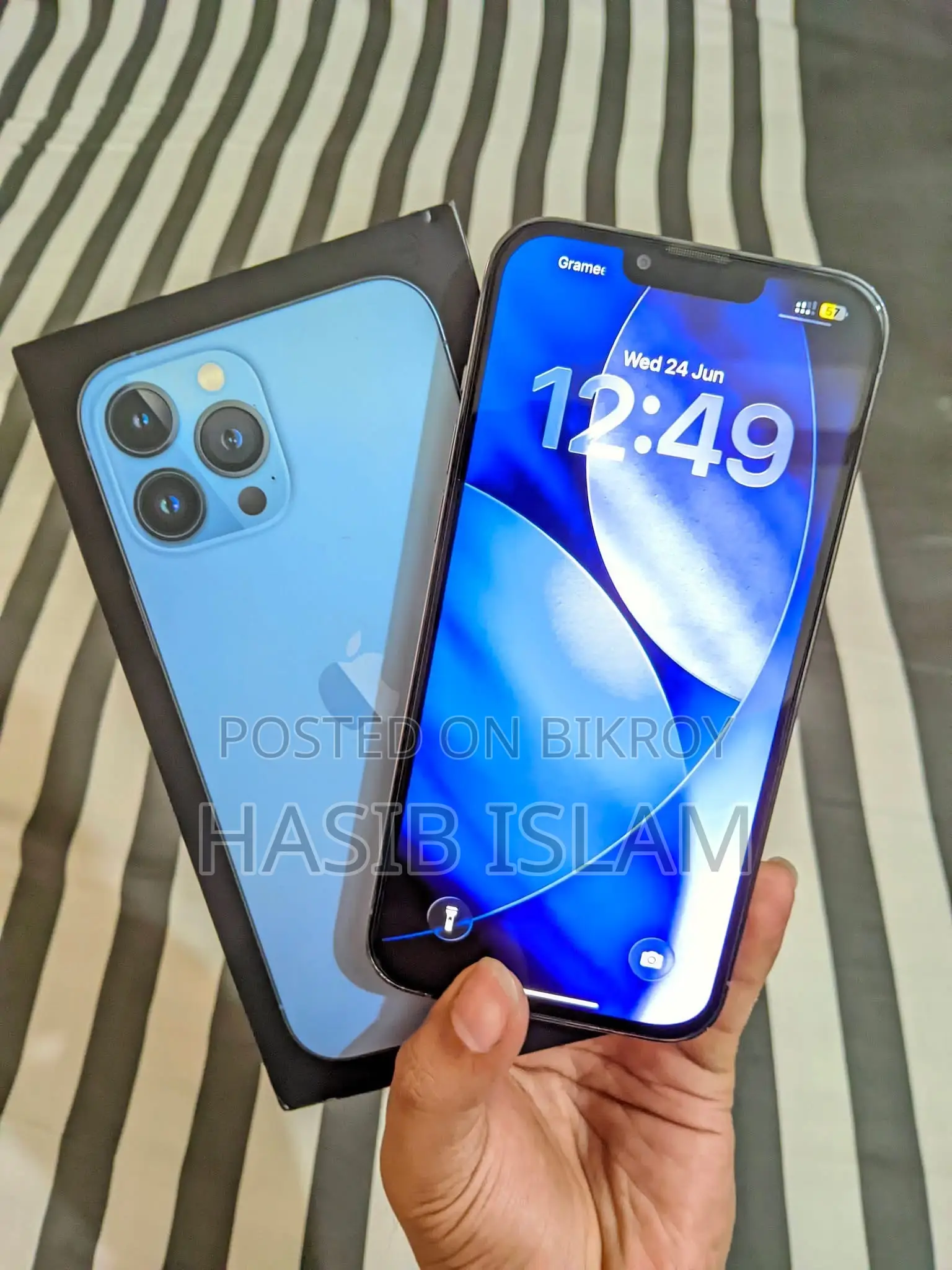 অ্যাপল আইফোন ১৩ প্রো ম্যাক্স ১২৮ জিবি নীল