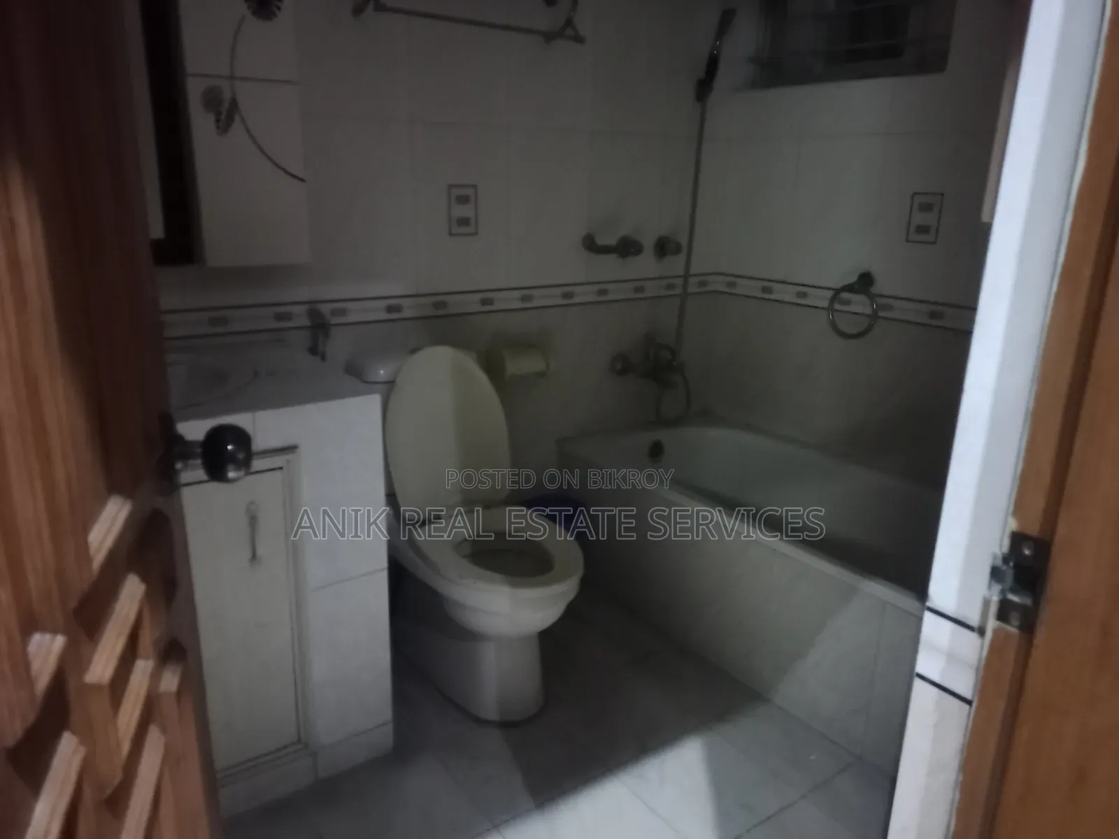 গুলশানে ৩২০০ বর্গফুটের সম্পূর্ণ সাজানো অফিস স্পেস ভাড়া হবে