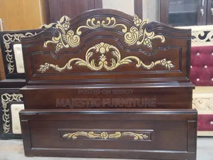 Box Style Bed 5/7 Feet. M# 438