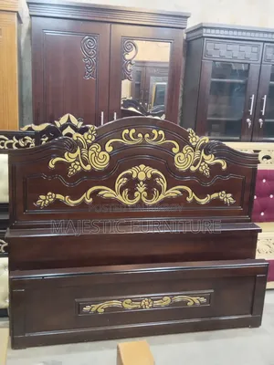 Box Style Bed 5/7 Feet. M# 438